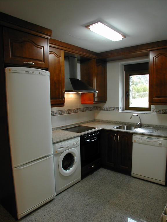 Apartamentos Casa Buisan โบรโต ห้อง รูปภาพ