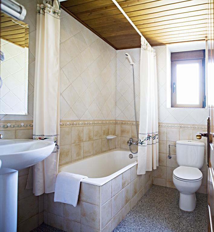 Apartamentos Casa Buisan โบรโต ห้อง รูปภาพ